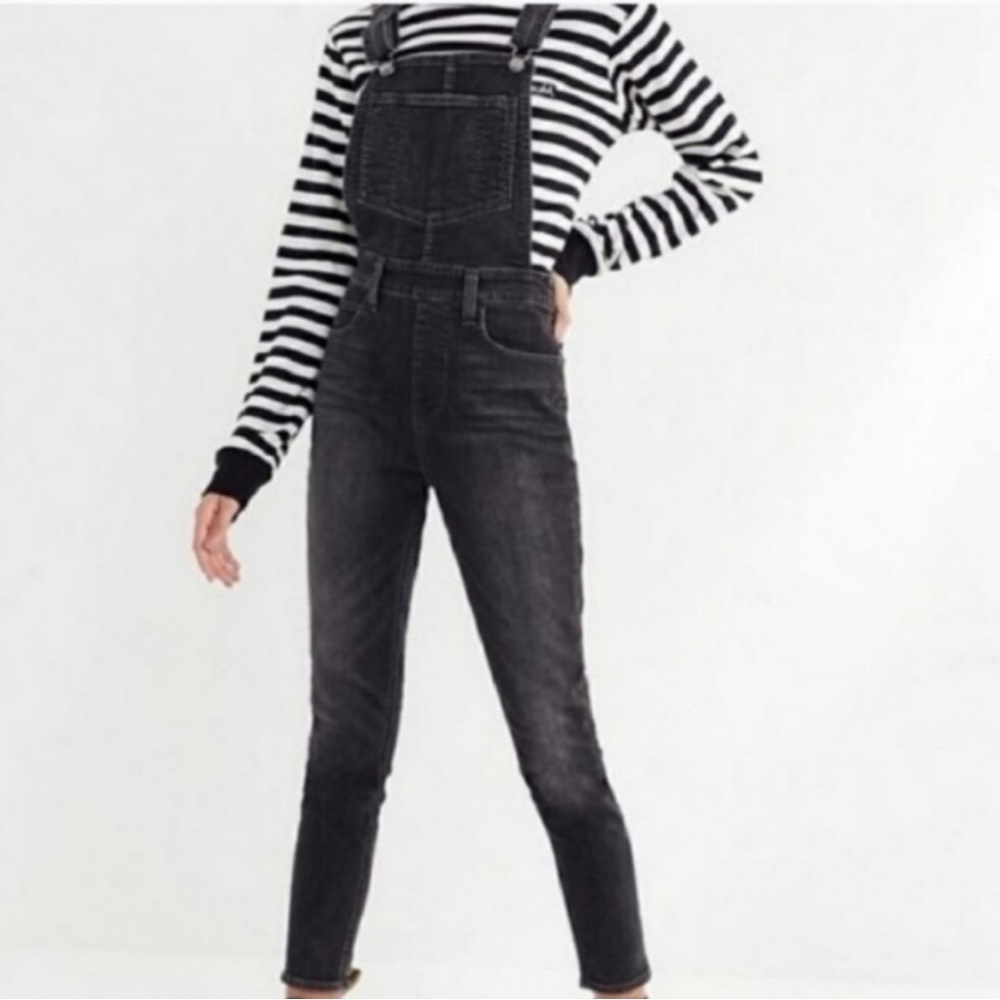 Levi’s skinny overalls washed black